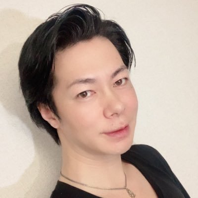 上野アメ横、シルバーアクセサリーショップ「Royal Sweets」シンプル系からハード系、インディアンジュエリー、レディースまで幅広く取り揃えております。Instagramはこちらから▶️ https://t.co/ToyxzgviPr