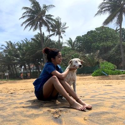 sreoo_em's profile picture. Dog parent + journalist + awkward dancer || I sh*tpost from time to time, and talk about Bollywood a lot || Views strictly my own. || LSR. AUD.