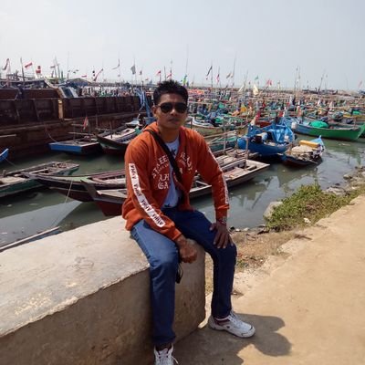 RLibray's profile picture. Ronal liberay