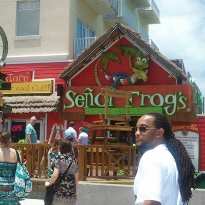 tracy_britton's profile picture. SWING TRADER❗❗OPTIONS TRADER ❗❗Crypto Guru
Always stay disciplined | Stick to the game plan |
 RUN IT UP
🐃🐃🐃🐃🐃🐃🐃🐃🐃