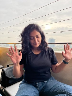 bushrashariff's profile picture. Head of Production at Momo Media