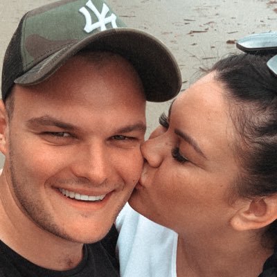 santinj92's profile picture. 