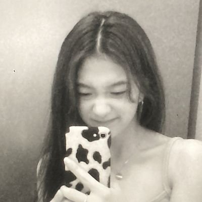 kcutin's profile picture. in a blink of an eye, this could all be gone | '03