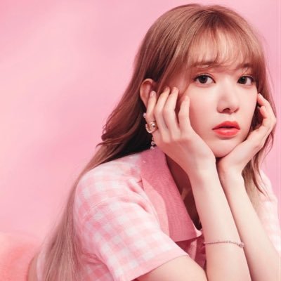 Miyawaki Sakura debut
