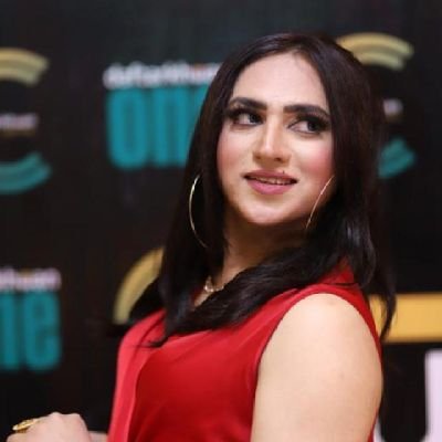 Transgender Activist, Artivist, Kathak Dancer, Motivational Speaker, ED Track-T, Actress, Founder Trans Pride Pakistan, IG: Jannatali.official #JannatAli