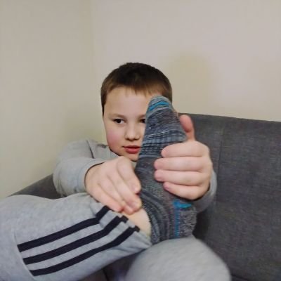 DenisKuizinas1's profile picture. So this is my main account! My account that i cant access is @kuizinas_denis so if you follow that account then please follow this one.