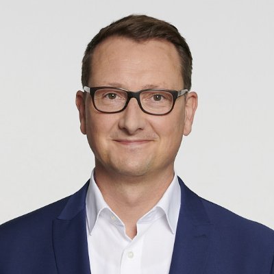 Strategic communications, media, politics. Partner at @fgs_global. Previously journalist & spokesperson @EU_Commission in Berlin. 🇪🇺💛💙