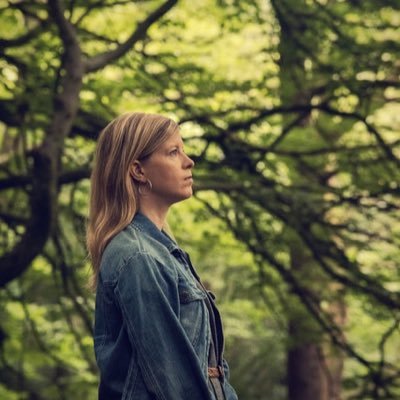 Cellist + Composer / Album ‘Land’ out now / member of Martin Simpson Trio + currently touring with Cara Dillon / @upnorthsessionorch / remote cello recording