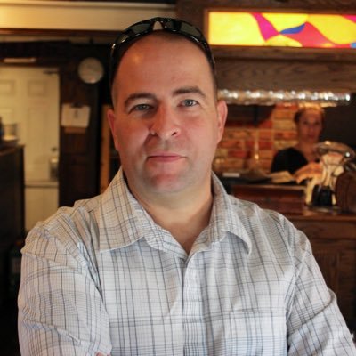 JFDouville's profile picture. Metal head aimant la vie et le bon scotch mais qui déteste le manque de jugement et l’imbécilité humaine.