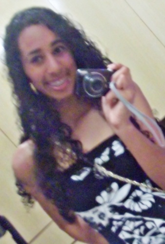 Luanaakarina's profile picture. Uma garota de 17 anos,simples, sonhadora, etc e tal. Curto sair, fazer amizades e acima de tudo, ver as pessoas felizes (: