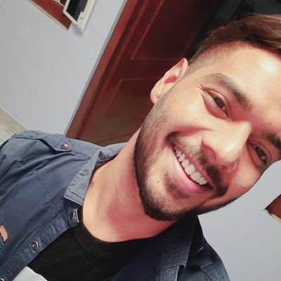 VirenSh17472635's profile picture. Smartest and Stupidest