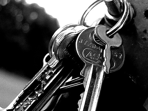 Bill’s Locksmith Las Vegas provides superior quality locksmith services for all house, car and business locksmith needs in Las Vegas. (702) 605-6220