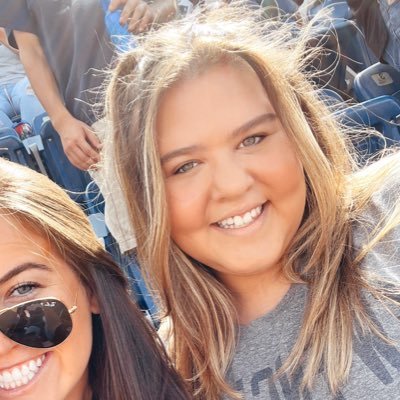 stephanieerach's profile picture. 