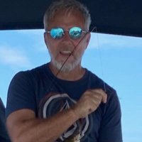 Dion (@dioncaliente) 's Twitter Profile