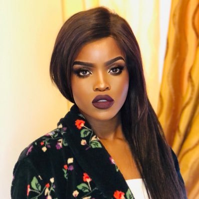 Ncamsile_white's profile picture. A rising star ⭐️ 😊😊