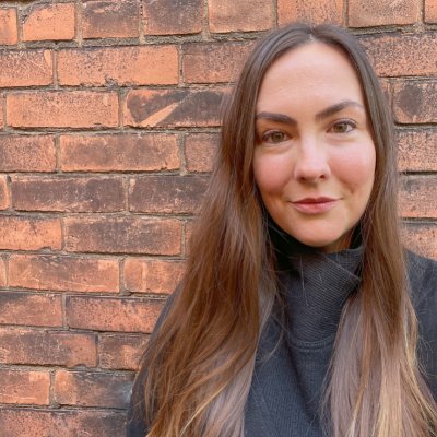 Ash_Hunk's profile picture. Insurance nerd, communicator, twin mama and wannabe tennis and snowboarding pro.