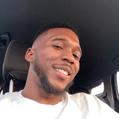 lanlayousocrazy's profile picture. it’s all love