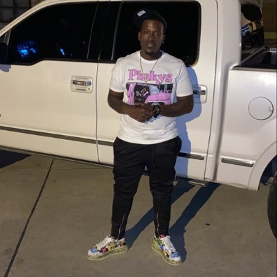 MoneyDaMotive💰🧱 Brooksville,Ms 📍 Bruffa_gangggg🇦🇫 GoldenChild 🔱 SC:termicharlt5 The 662📍 new page📍