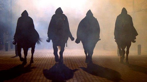 End_Watch's profile picture. Watching the End of the World on TV, in the news and at the movies.