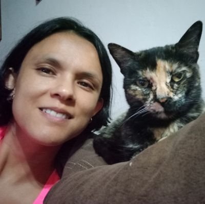 ANACEFER32's profile picture. Me gustan los animales y las matas, trato de llevar el día a día..