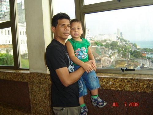 ivanbraz_gugu's profile picture. 