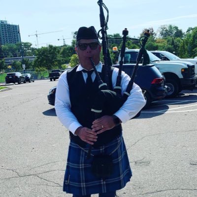 Senior Technical Director of Light Rail Transit Projects and Amateur Bagpiper. Duel Citizen of both USA and Canada. Proud Michigan Alum, “Go Blue”
