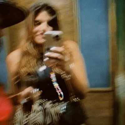 sonríe :)