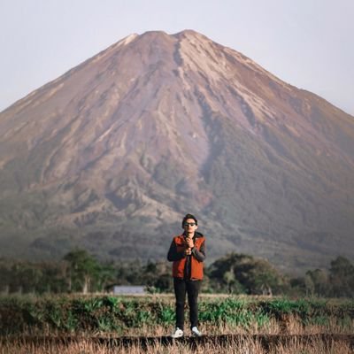 javaisland_K's profile picture. Bromo Tour Package

📍Ijen crater | Tumpaksewu | Malang | Banyuwangi | Surabaya | Jogja |
Guide as Photographer |
Private trip | Open trip | 62895332222737