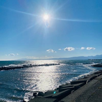 うつ病、パニック障害など嫌いな薬と付き合いながら日々の考えをつぶやいてます!今は前向きに楽しいことを探す暮らしを心がけ中/いつでもDMどうぞ。 #うつ病 #闘病日記 #闘病垢さんと繋がりたい #きょうだい児 #AC #アダルトチルドレン