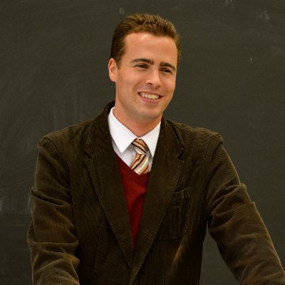 Historian @umd_arhu; co-editor @NYHJournal; associate @nysmuseum; host @EmpireStateHist; classically trained cellist @TUMusic; author, teacher, husband, dad.