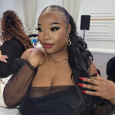 channie_b__'s profile picture. Youtube: ChannieB 
Ig: channie_b__
Tiktok: channie_b 
Snapchat : Shorty_sweets87