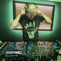Jonas Eschenburg (@indyjonas) 's Twitter Profile Photo Jonas Eschenburg (@indyjonas) 's Twitter Profile Photo