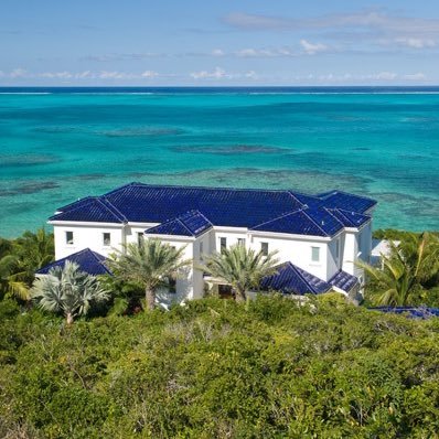 Luxurious oceanfront villas in Turks & Caicos.