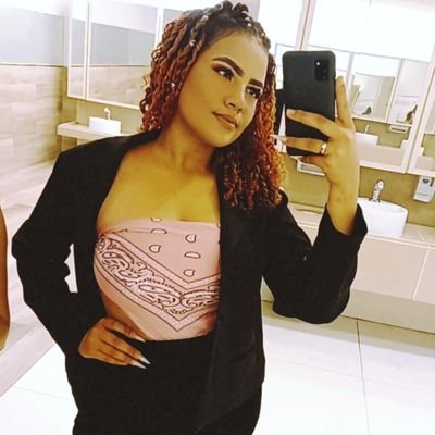 O justo viverá pela fé 💖
namorando com a pessoa mais maravilhosa há 8 meses 💍🙏🏼