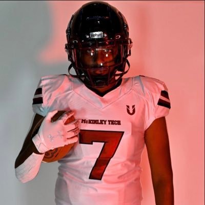 Tech🚂🏈 CO’22 ATH Humble Beast🤫 🦍 God 1st🙏🏾 | Family👨👩👧👦 | https://t.co/r7ynZoevWb HIGHLIGHTS⚠️