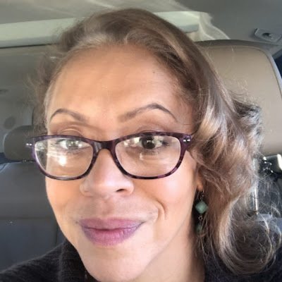 LauraBr42895193's profile picture. 