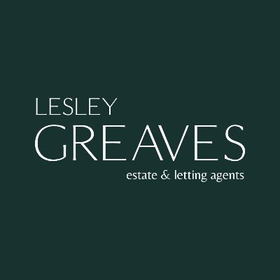 The MODERN Agent With TRADITIONAL Values!
At Lesley Greaves, we believe that great service never goes out of style!