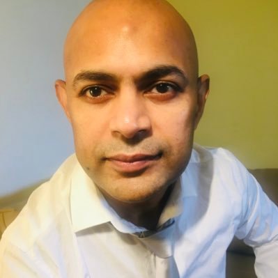 Shashaank02's profile picture. Ah! yes, I know: those who see me rarely trust my word: I must look too intelligent to keep it