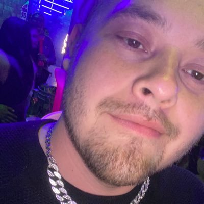 shaguiin's profile picture. 