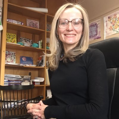 KatGilekMD's profile picture. Rheumatologist interested in healthy globe and green environment. My podcast https://t.co/OYnT1Gm3sY Tweets reflect only my opinions.