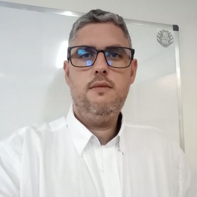 Dr. en Ciencias Veterinarias (Udelar), asesor técnico para DIEA/MGAP.