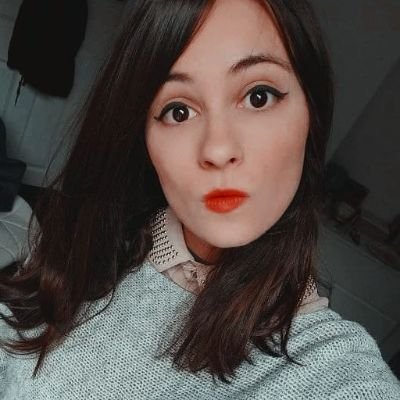 itscrisvelouria's profile picture. Risk is extra life.