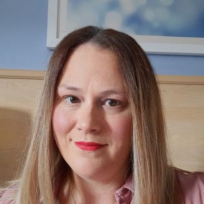 claredavies1986's profile picture. 