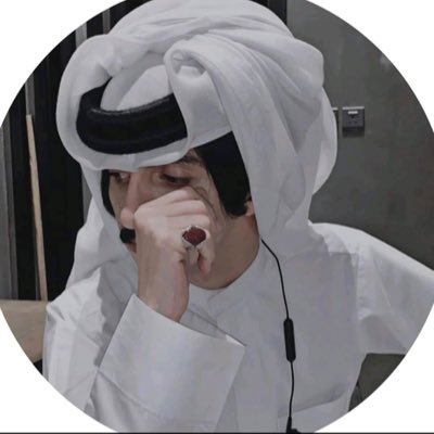 rzh_2003's profile picture. عن الخيبه يقول إبن فطيسّ ﮼ياليتني ﮼في ﮼لفة ﮼الدرب ﮼زليت🎻🎼.
