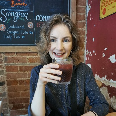 AnnaLaddach's profile picture. 