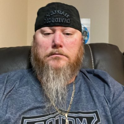 American Patriot, Oath taker and proud father of 6. I like to ride motorcycles and live stream games on https://t.co/xCSJdy14Ss