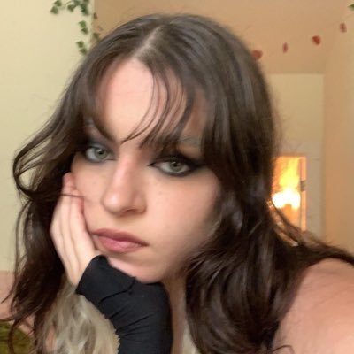 brandsophie1's profile picture. soup whore (she/they)