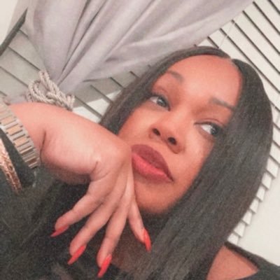 I live ✈️, I Love ❤️ & Most definitely I Laugh 🤣. 2nd Twitter account 🥲