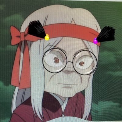 戦う事だけに執着してきた デジモンが、肉体が滅んだにも関わらず闘争本能だけで生き続けた結果、スカルグレイモンになってしまった。闘争本能しか持ち合わせていないスカルグレイモンには知性のかけらも無く、他のデジモンにとってはその存在は脅威となっている。必殺技は脊髄から発射される有機体系ミサイル『グラウンド・ゼロ』。