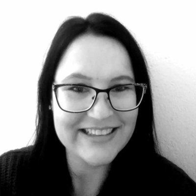 ToneilR's profile picture. Graphic Designer,  and mother of 2